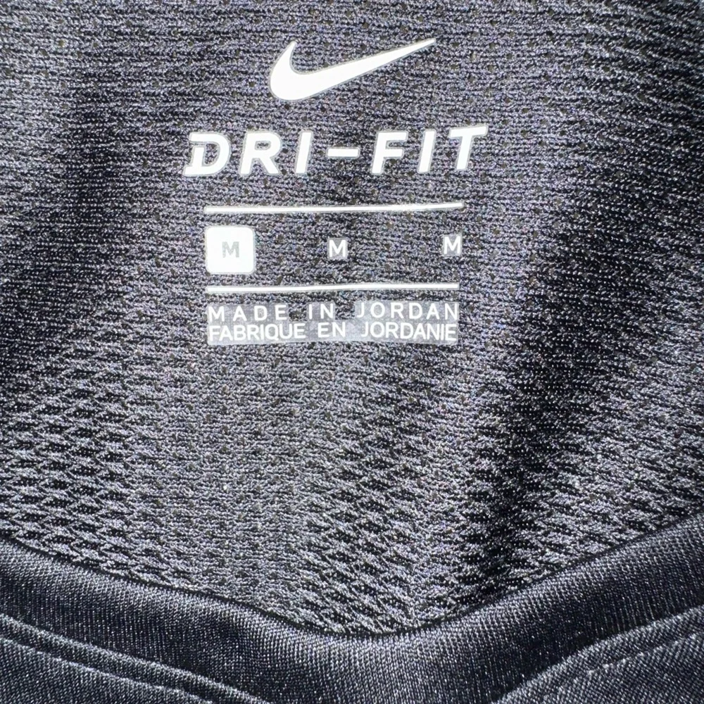 Nike Women's Black Long Sleeve Top Size M - Picture 5 of 6